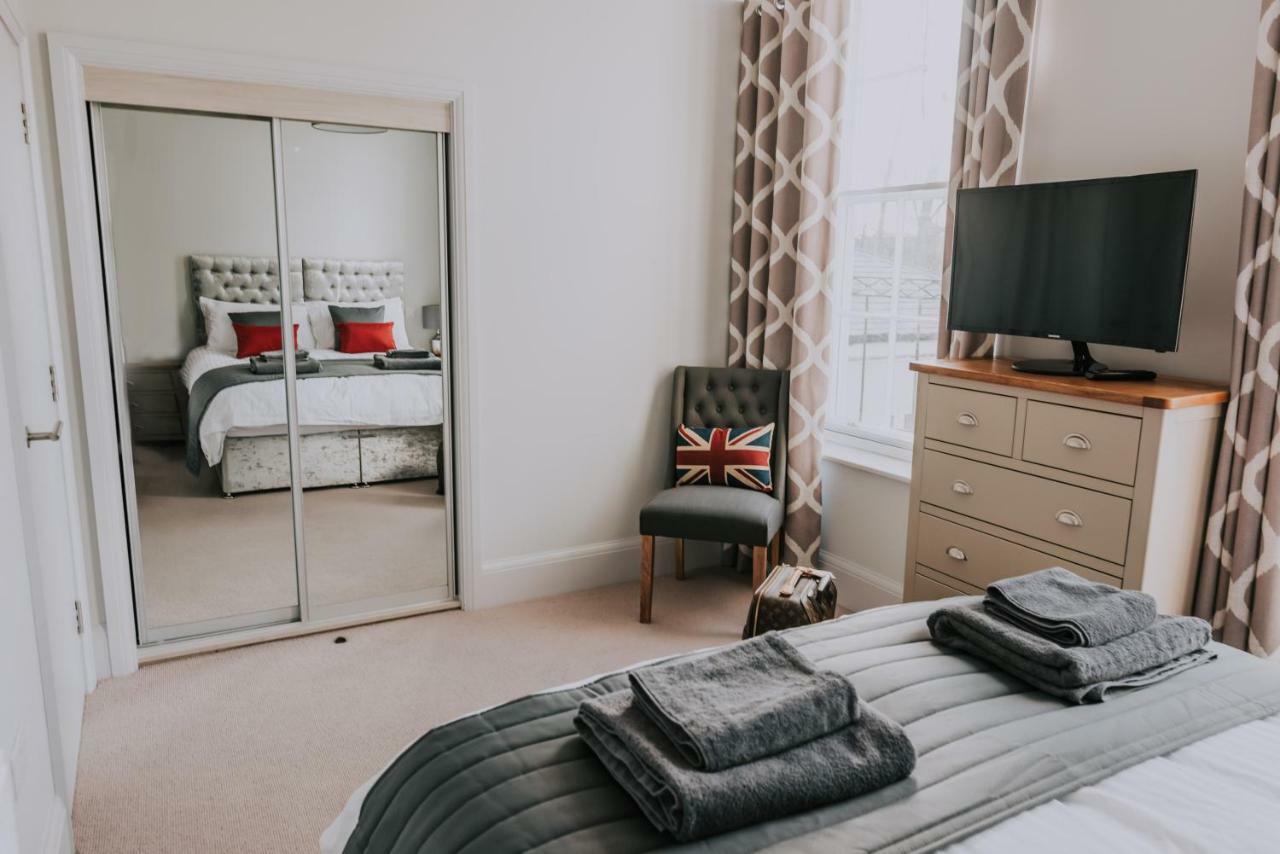 Cavendish House With Secure, Allocated Parking, 2 Mins Walk From Windsor Castle Exterior foto