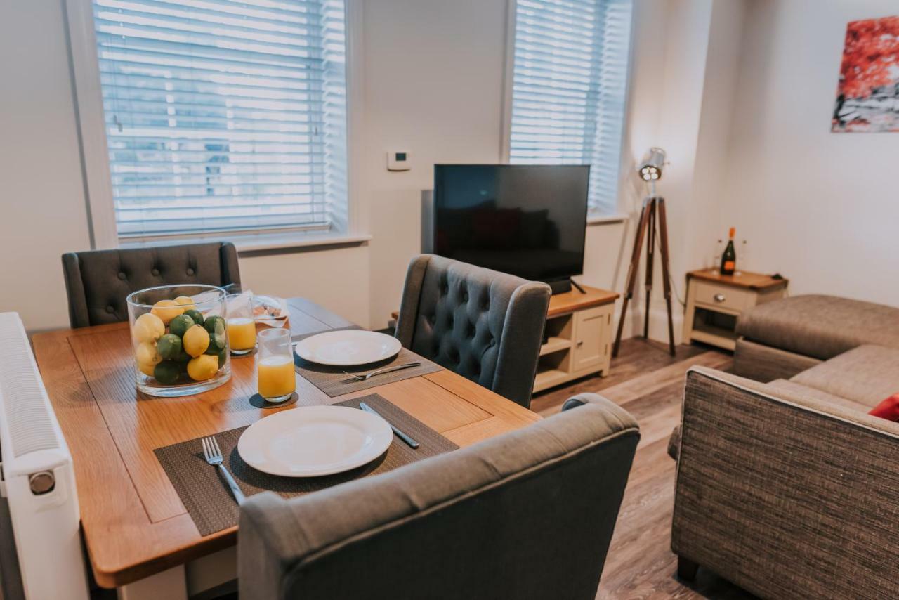 Cavendish House With Secure, Allocated Parking, 2 Mins Walk From Windsor Castle Exterior foto